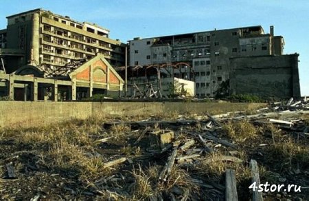 Япония, заброшенный город-остров Ганкаджима Япония, заброшенный город-остров Ганкаджима
